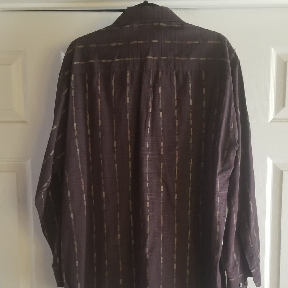 Clothing - Picture 3 of 3